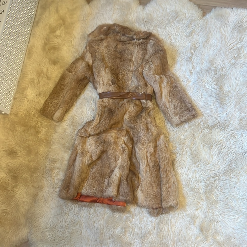 Women's full length Real Fur Coat - Beige brown - Picture 6 of 7